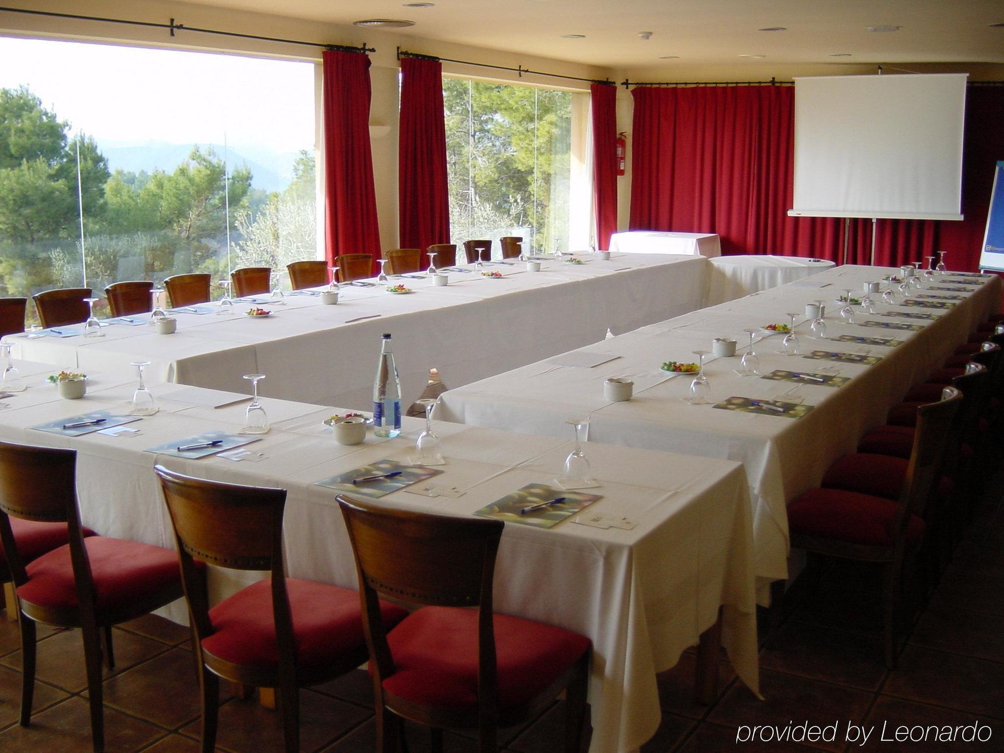 Hotel Golf Can Rafel Corbera de Llobregat Facilități foto