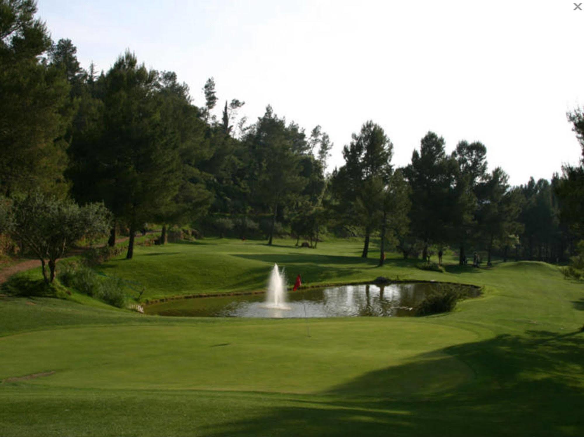 Hotel Golf Can Rafel Corbera de Llobregat Exterior foto